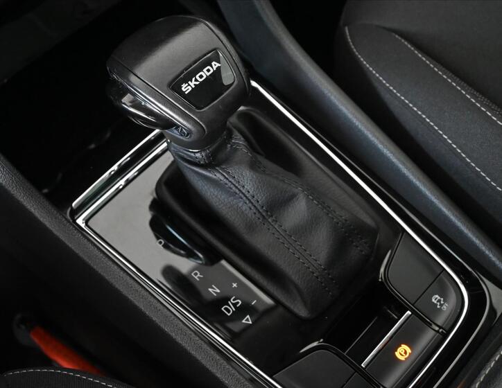 Škoda Karoq 22