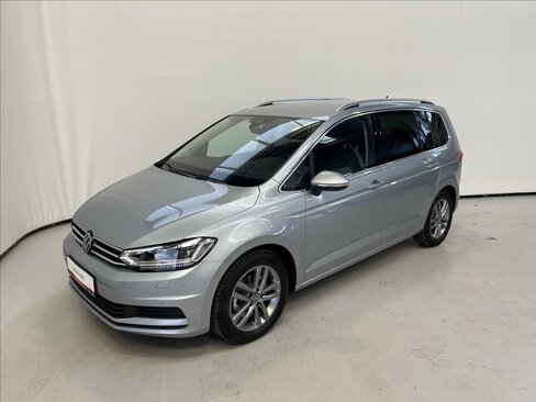 Volkswagen Touran MPV 1,5 l 110 kw