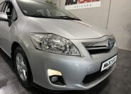 Toyota Auris Hatchback 1,8 l 73 kw