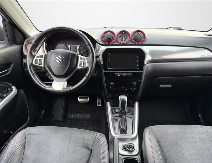 Suzuki Vitara SUV 1,4 l 103 kw
