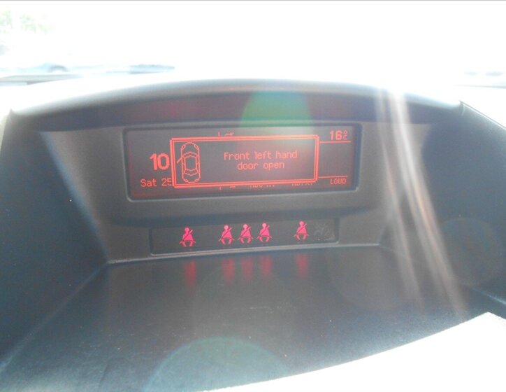 Peugeot 207 Kombi 1,4 l 54 kw