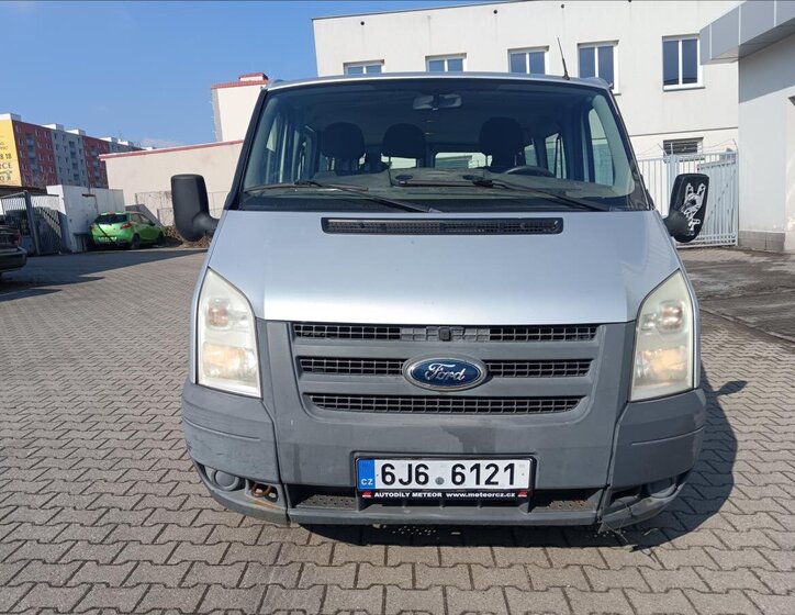Ford Transit Kombi 2,2 l 85 kw