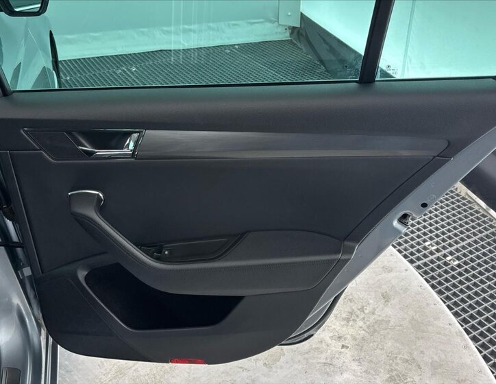 Škoda Superb Kombi 2,0 l 110 kw