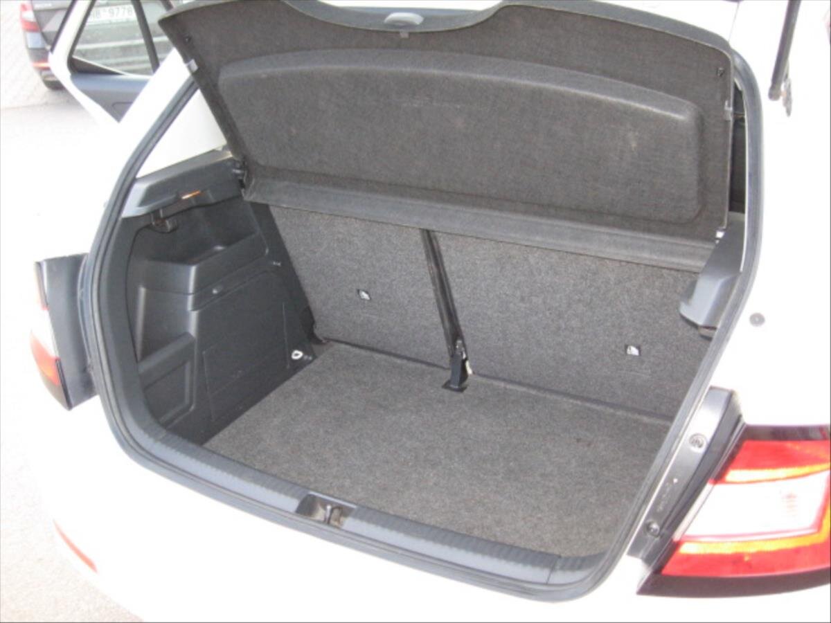 Škoda Fabia Hatchback 1,2 l 66 kw