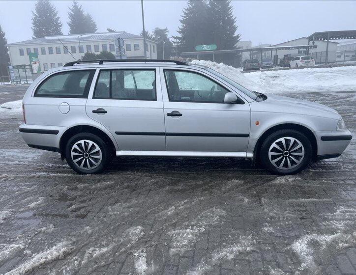 Škoda Octavia Kombi 1,9 l 66 kw