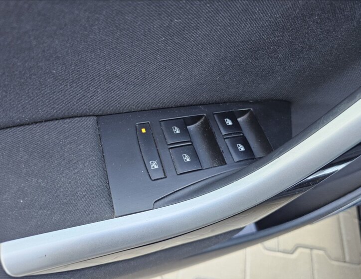 Opel Astra Hatchback 1,6 l 132 kw