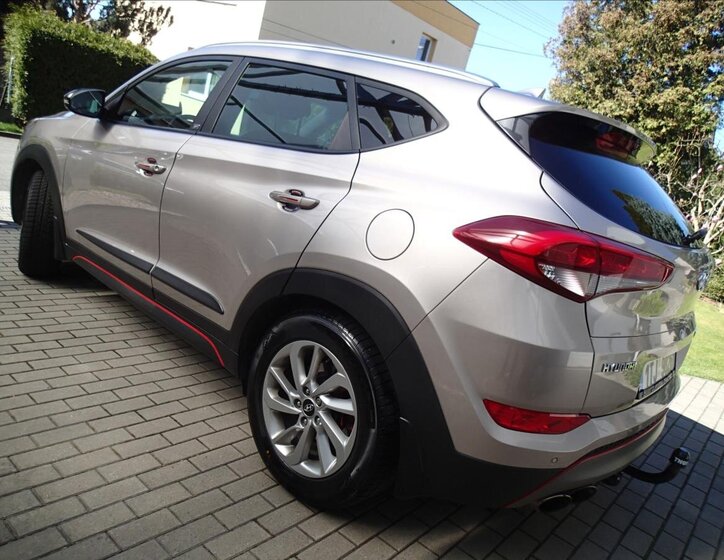 Hyundai Tucson SUV / Terénní 1,6 l 130 kw