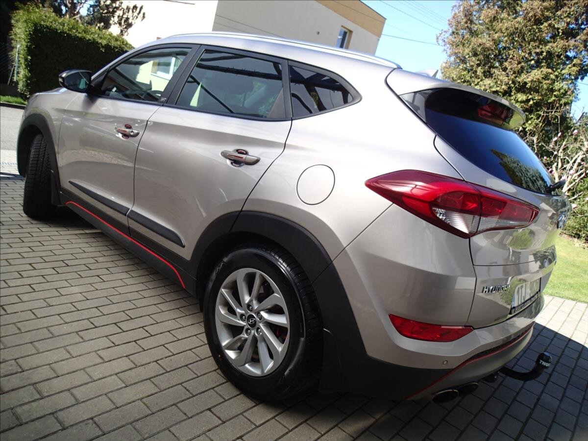 Hyundai Tucson SUV / Terénní 1,6 l 130 kw