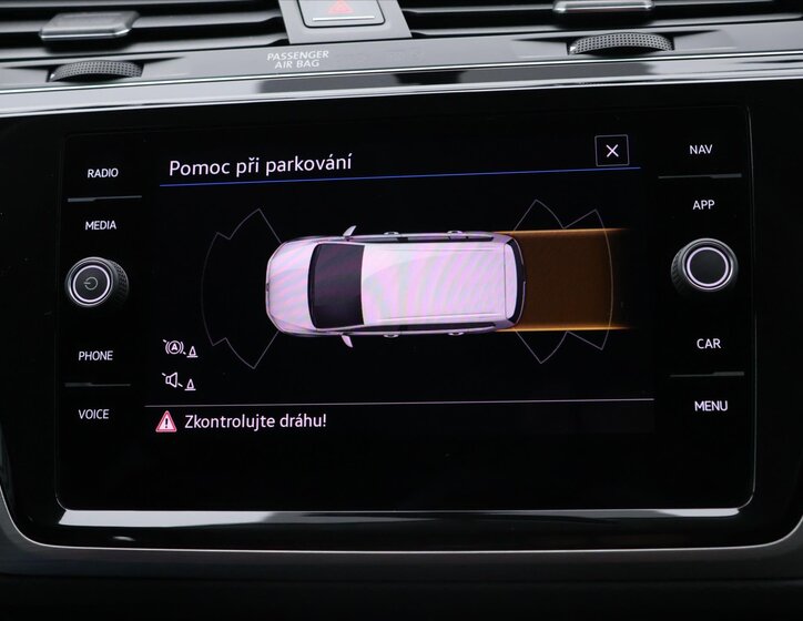 Volkswagen Touran 27