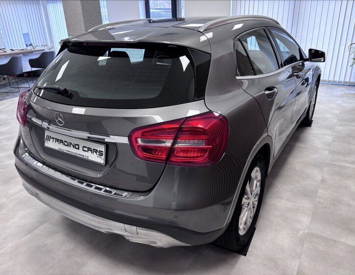 Mercedes-Benz GLA Kombi 1,6 l 90 kw