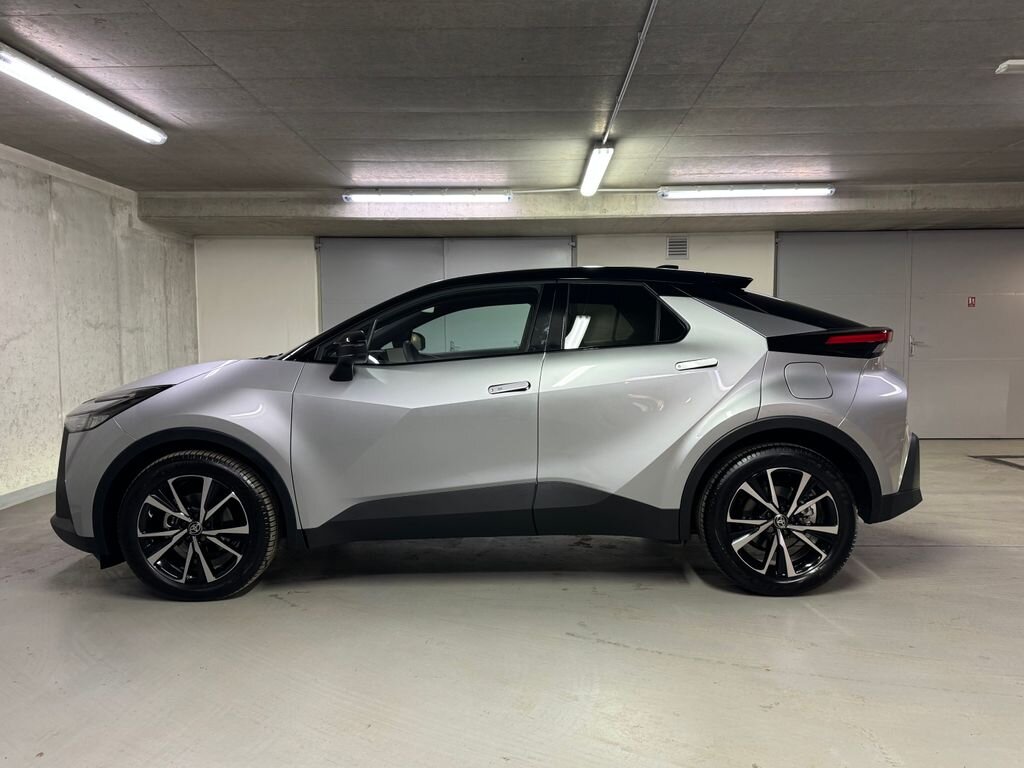 Toyota C-HR Hatchback 1,8 l 90 kw