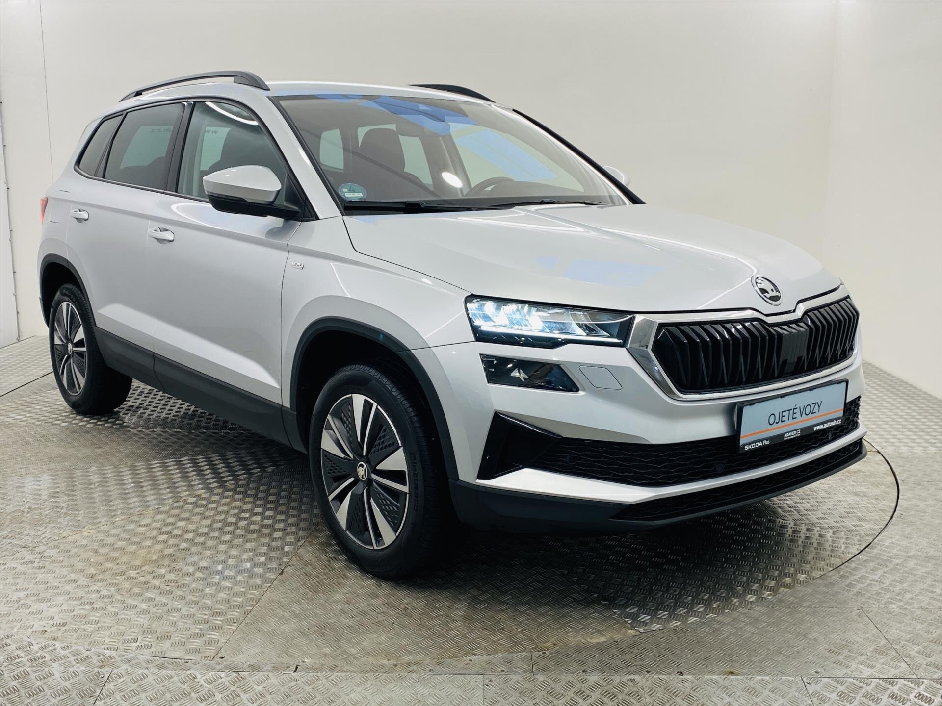 Škoda Karoq SUV / Terénní 1,5 l 110 kw