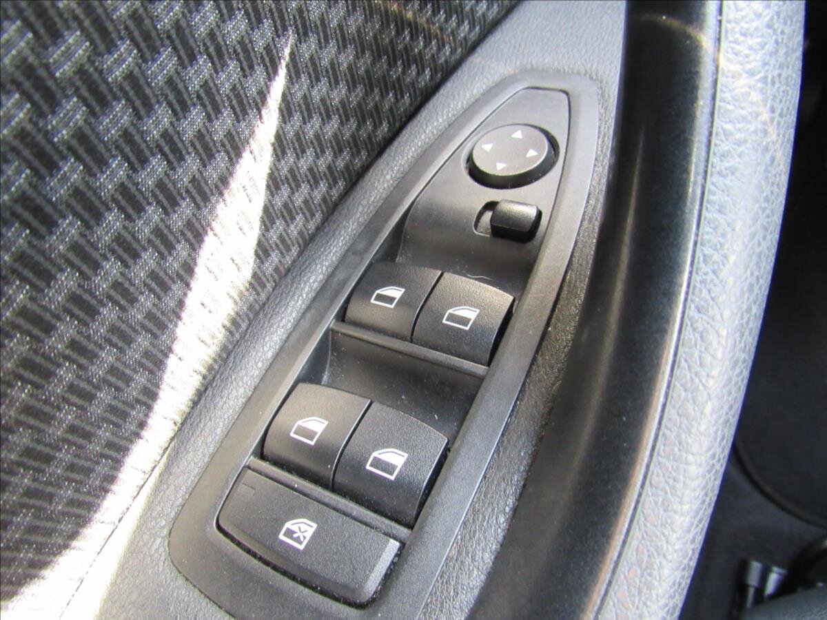 BMW X1 SUV / Terénní 1,5 l 100 kw