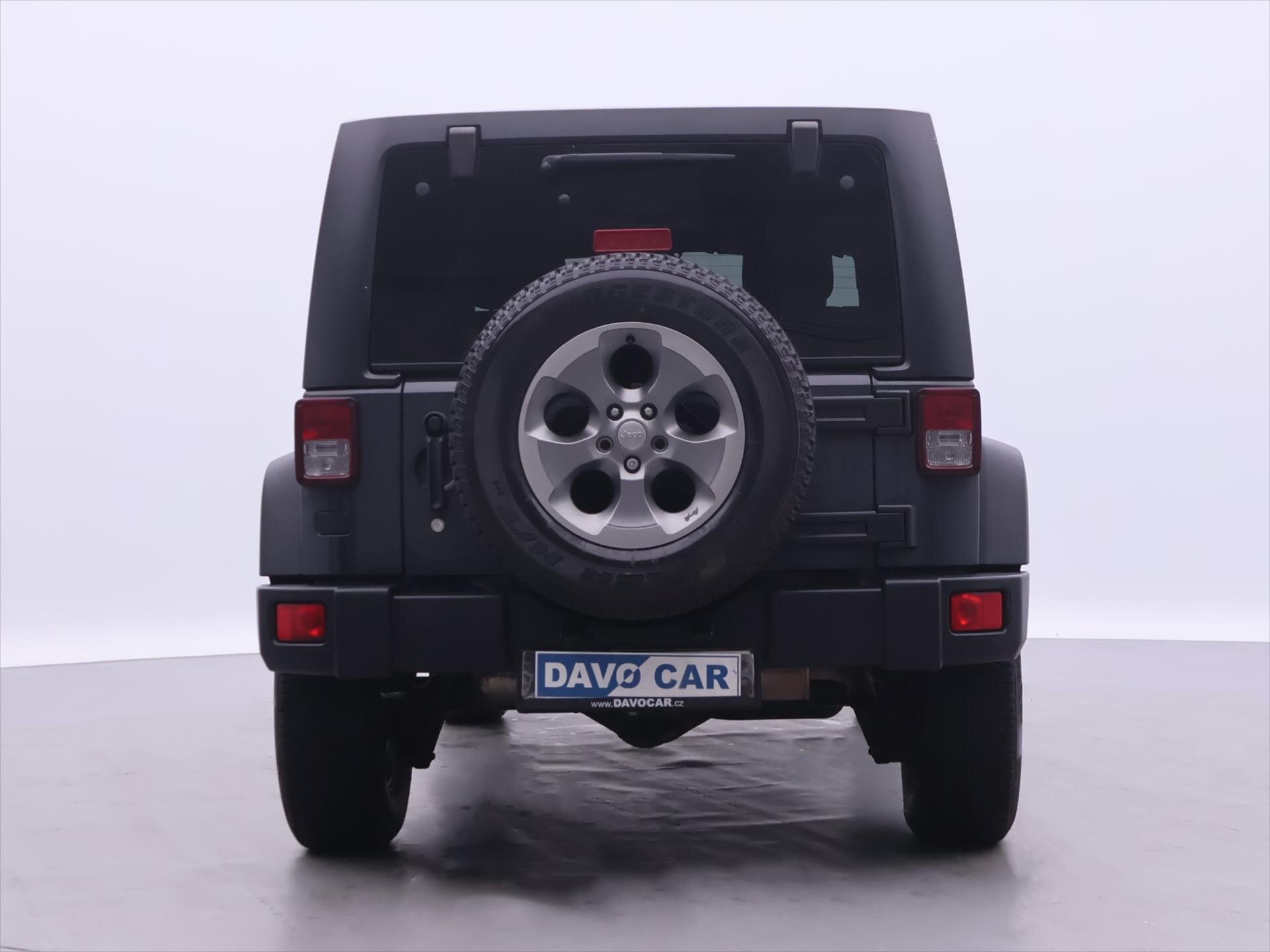Jeep Wrangler SUV / Terénní 2,8 l 147 kw