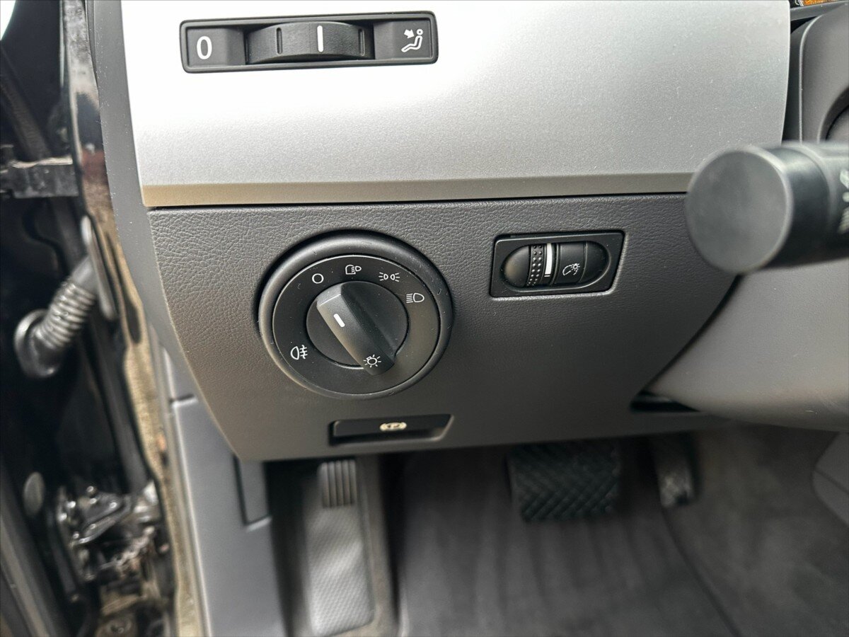 Volkswagen Touareg Kombi 3,0 l 165 kw