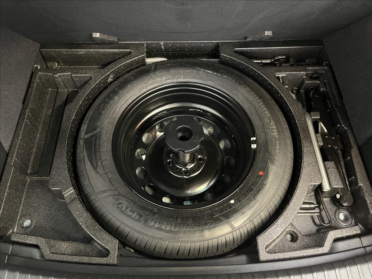 Škoda Karoq SUV / Terénní 1,5 l 110 kw