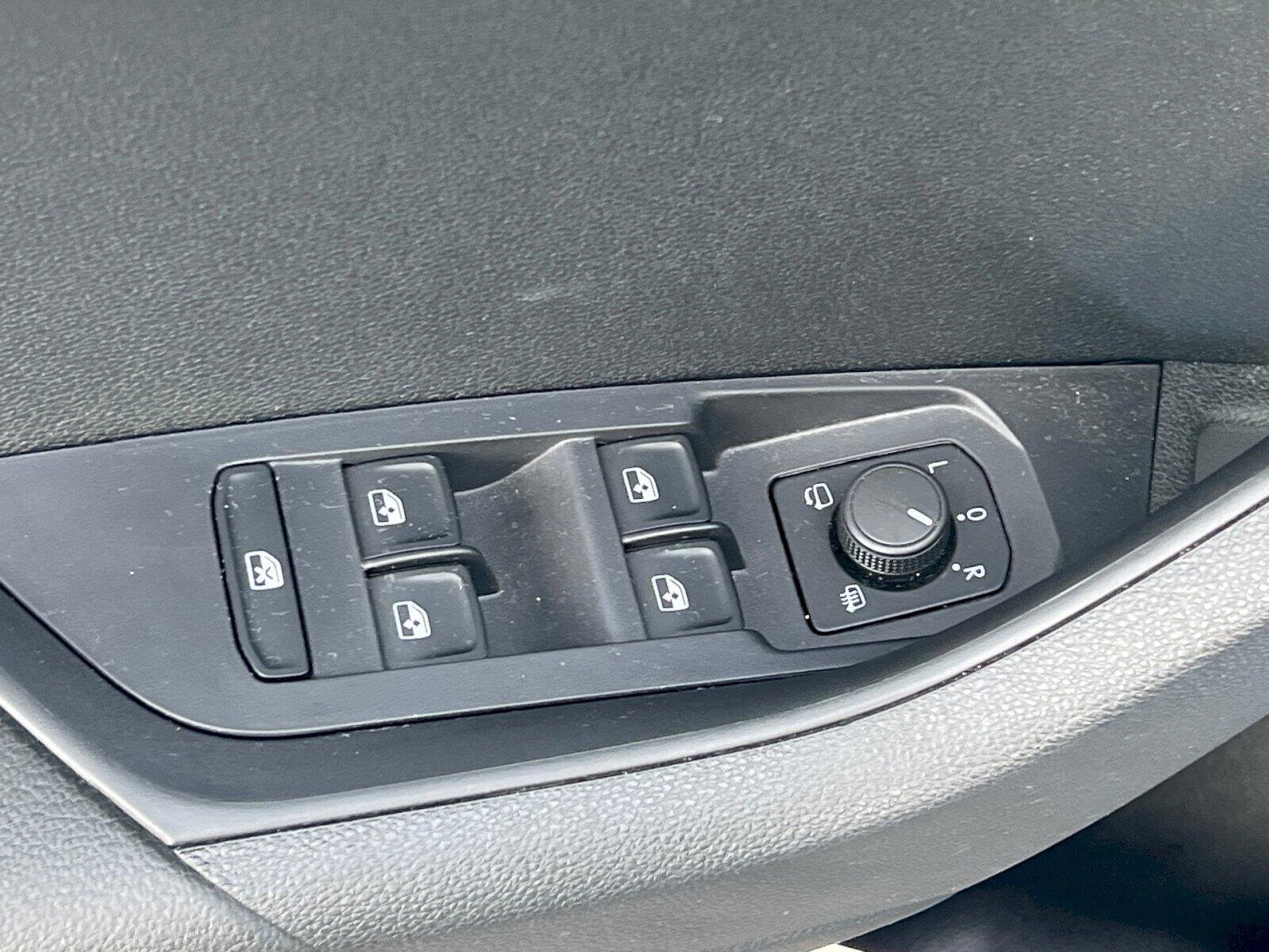 Škoda Karoq SUV 1,5 l 110 kw