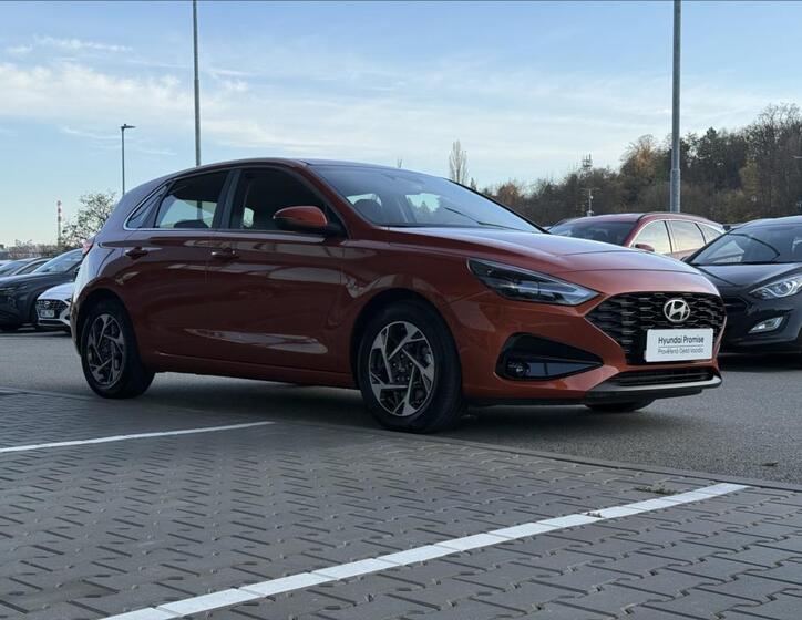Hyundai i30 4