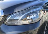 Mercedes-Benz Třídy E 32