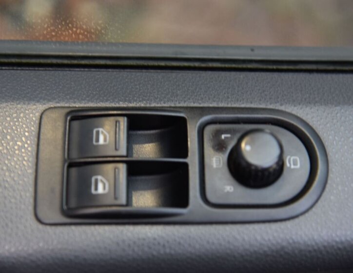 Volkswagen Transporter 14