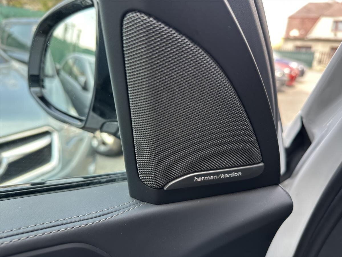 BMW X5 SUV / Terénní 3,0 l 195 kw