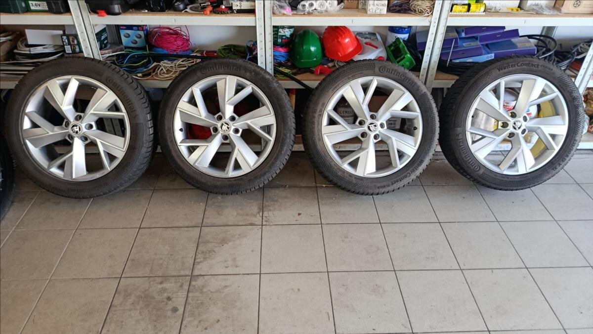 Škoda Kodiaq SUV / Terénní 2,0 l 140 kw