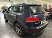 Volkswagen Touareg 4