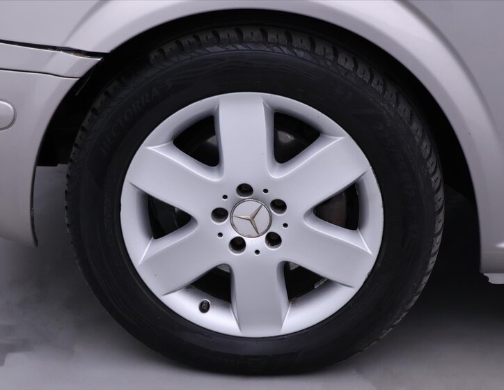 Mercedes-Benz Viano Kombi 3,0 l 150 kw