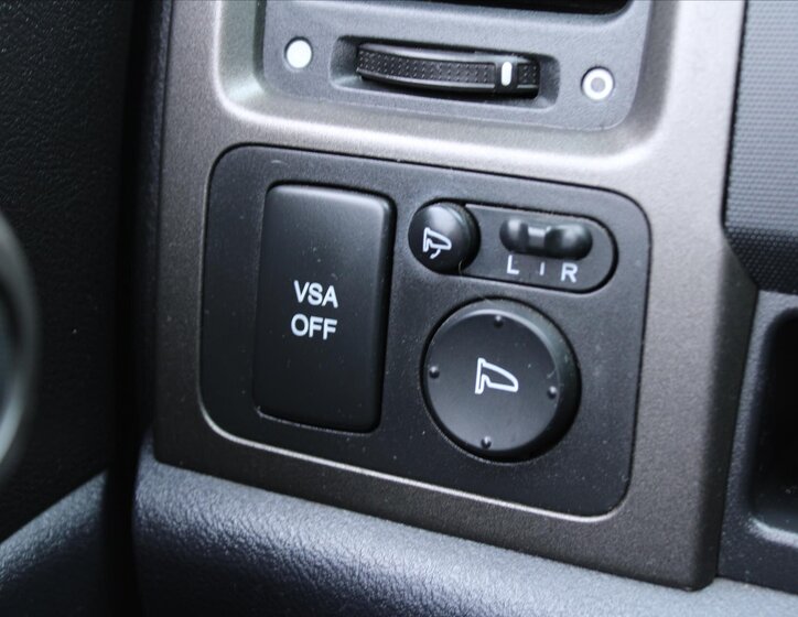 Honda CR-V SUV / Terénní 2,2 l 110 kw