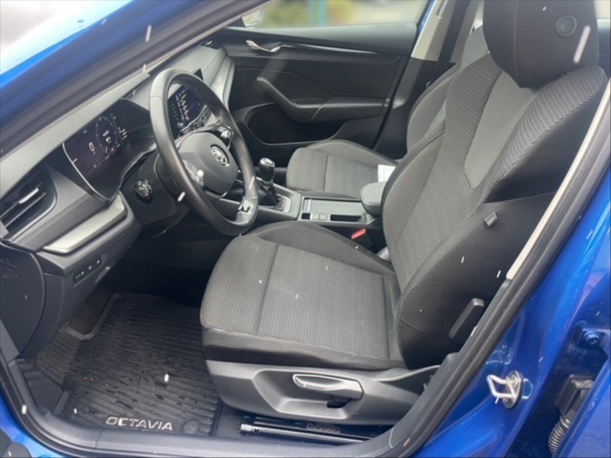 Škoda Octavia Kombi 2,0 l 85 kw