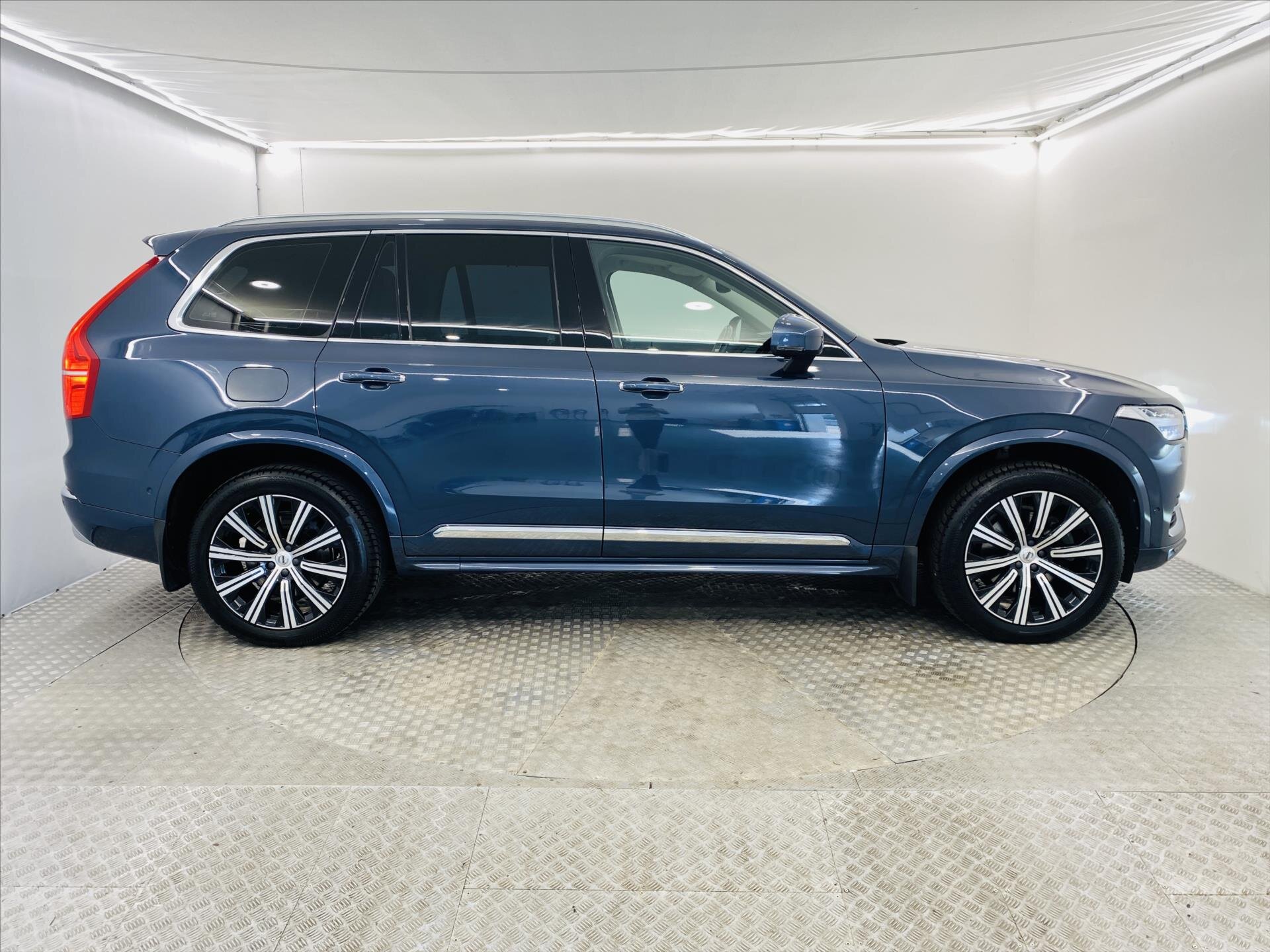 Volvo XC90 SUV / Terénní 2,0 l 173 kw