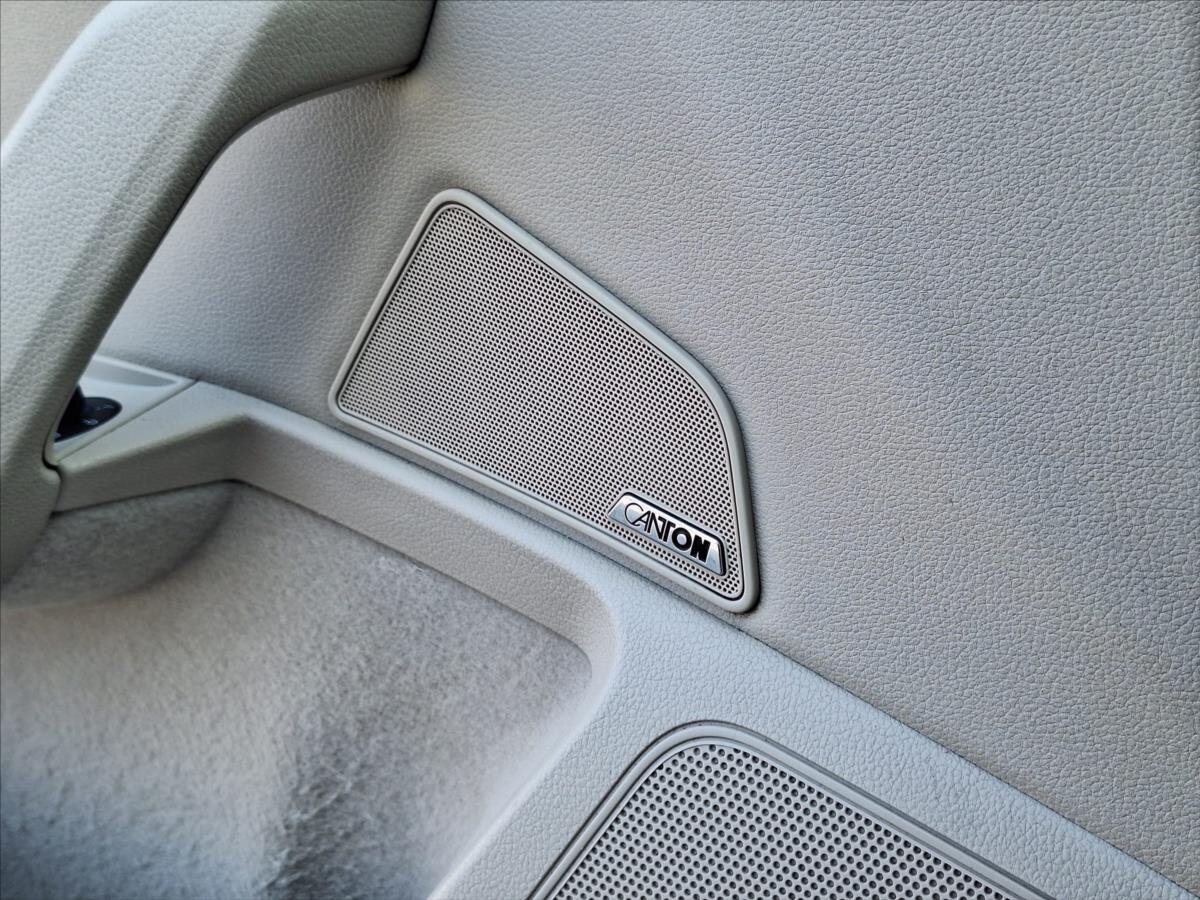 Škoda Superb Sedan / Limuzína 2,0 l 140 kw