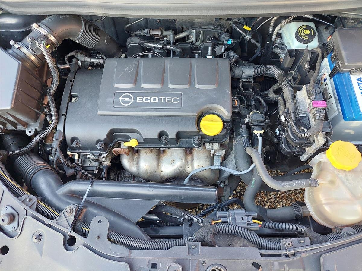 Opel Corsa Hatchback 1,2 l 51 kw