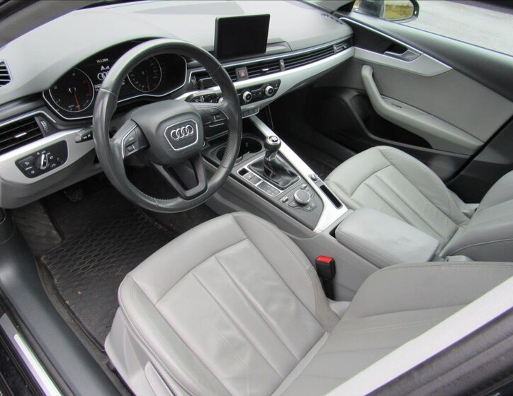 Audi A4 Sedan / Limuzína 2,0 l 110 kw