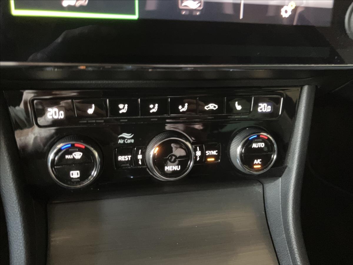 Škoda Superb Kombi 2,0 l 110 kw