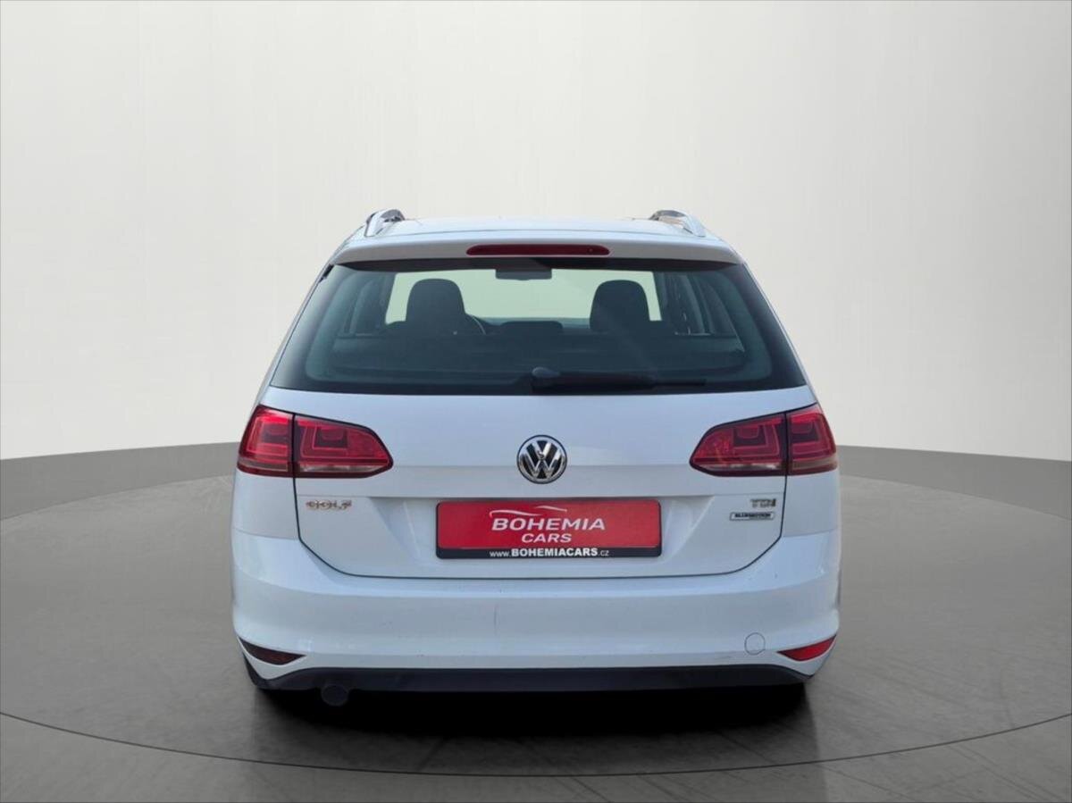 Volkswagen Golf Kombi 1,6 l 77 kw