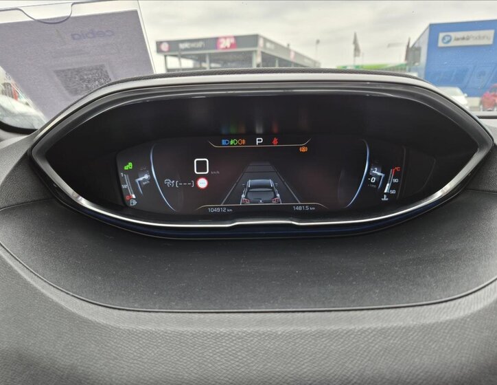 Peugeot 5008 MPV 1,6 l 133 kw