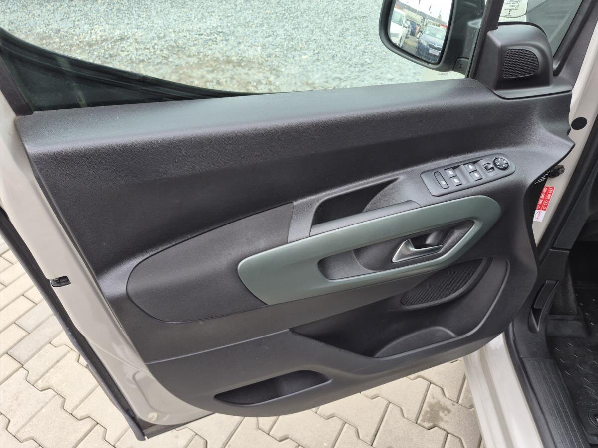 Citroën Berlingo MPV 1,5 l 96 kw