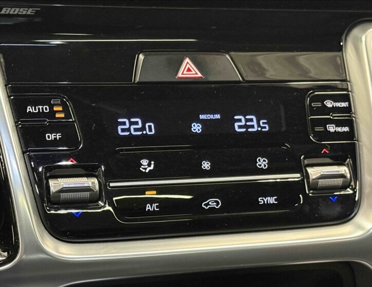 KIA Sorento SUV 2,2 l 148 kw