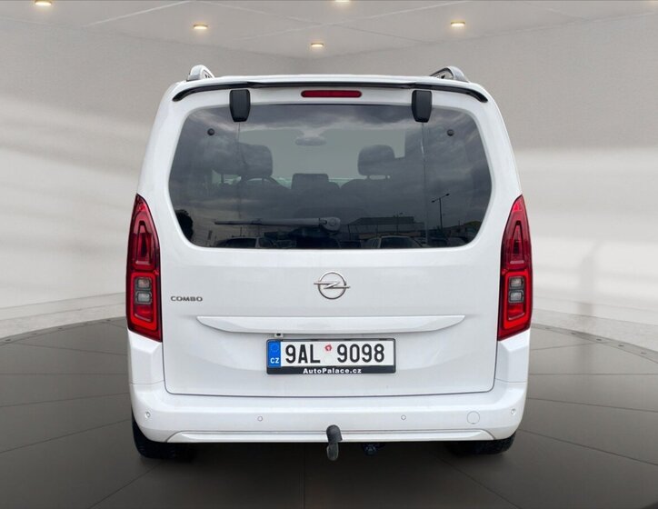 Opel Combo Ostatní 1,5 l 96 kw
