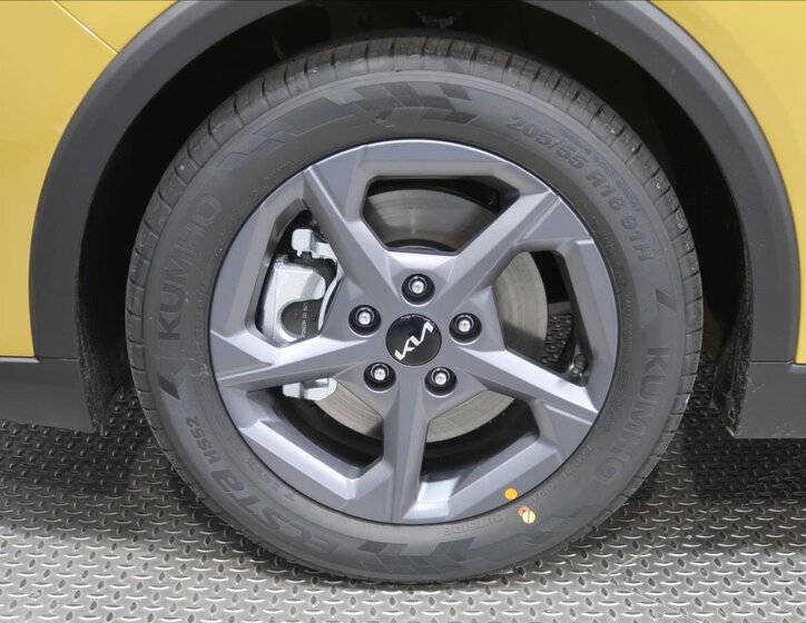 KIA Ostatní Hatchback 1,6 l 110 kw