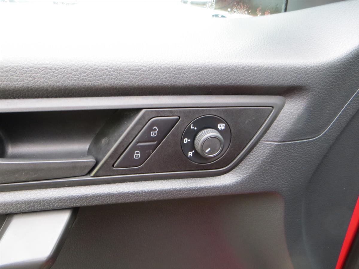 Volkswagen Caddy Skříň 1,4 l 81 kw