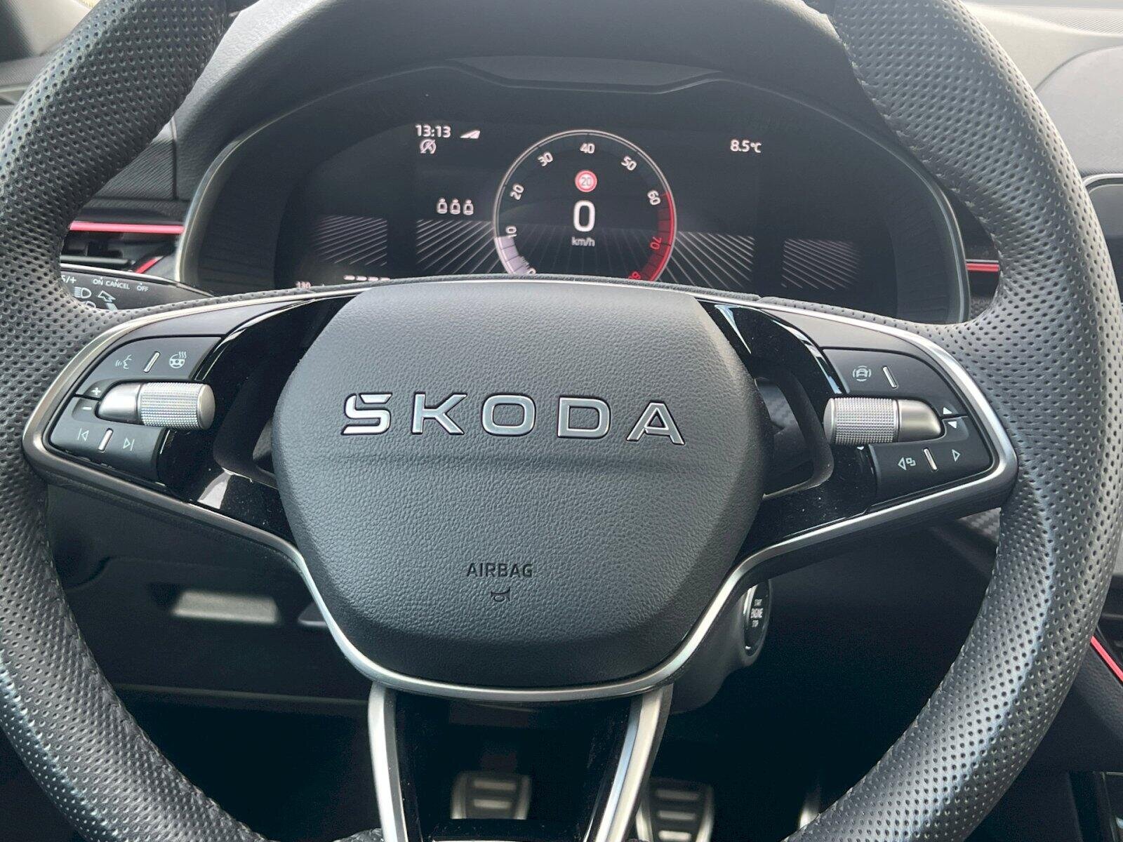 Škoda Scala Hatchback 1,0 l 85 kw