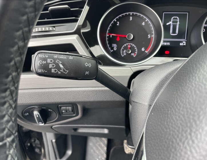 Volkswagen Touran MPV 2,0 l 110 kw