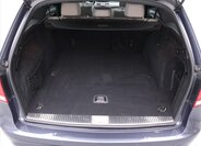 Mercedes-Benz Třídy E Kombi 3,0 l 185 kw