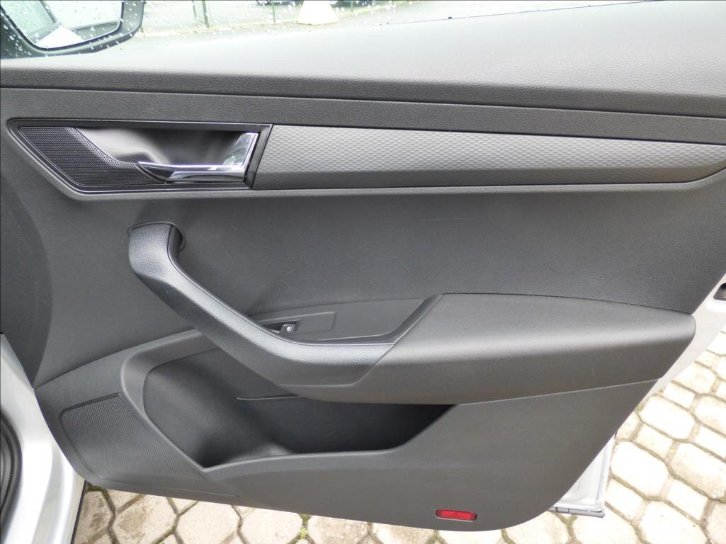 Škoda Karoq SUV / Terénní 999,0 85 kw