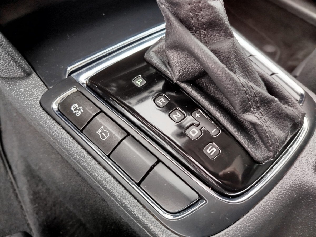 Škoda Superb Kombi 2,0 l 103 kw