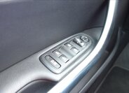 Peugeot 308 Hatchback 1,6 l 103 kw