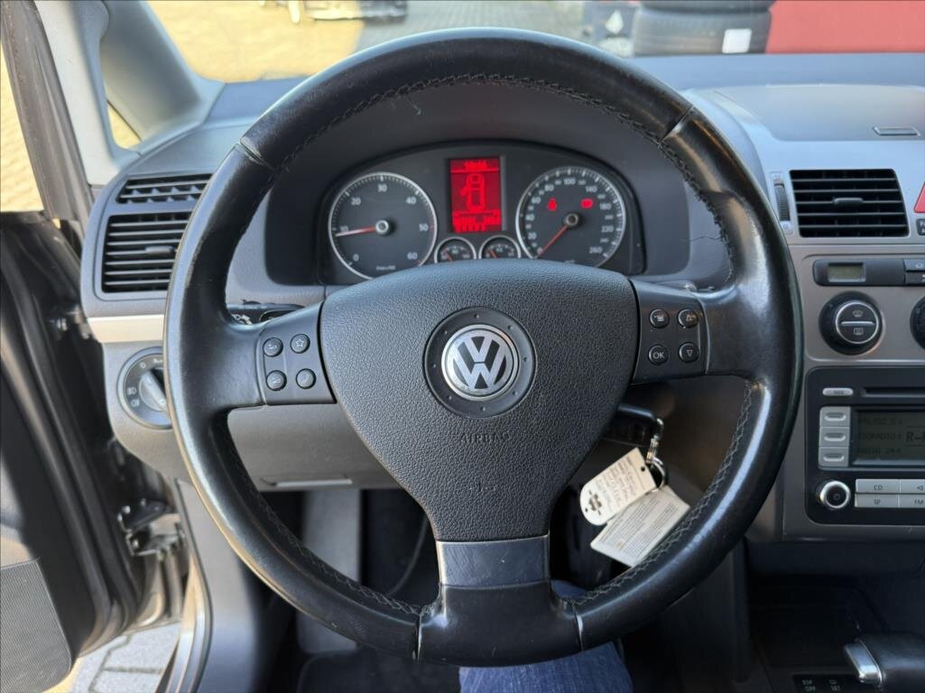 Volkswagen Touran MPV 2,0 l 103 kw