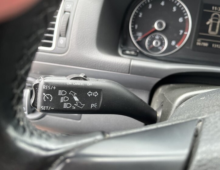 Volkswagen Touran Ostatní 1,2 l 77 kw